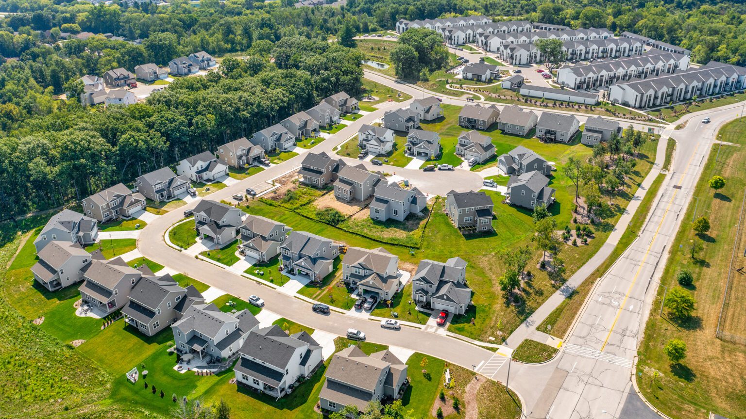 WOODNOTE APARTMENTS & PARADISE TRAILS Trio Engineering